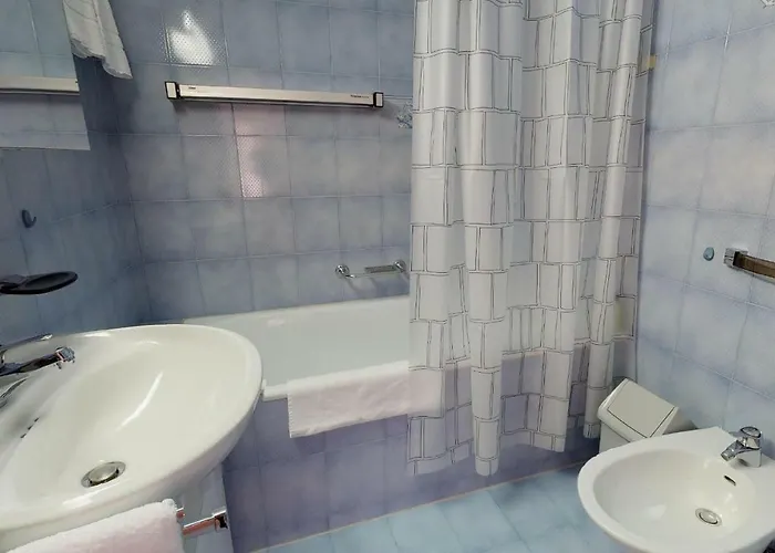 Apartman Ludains 6 *